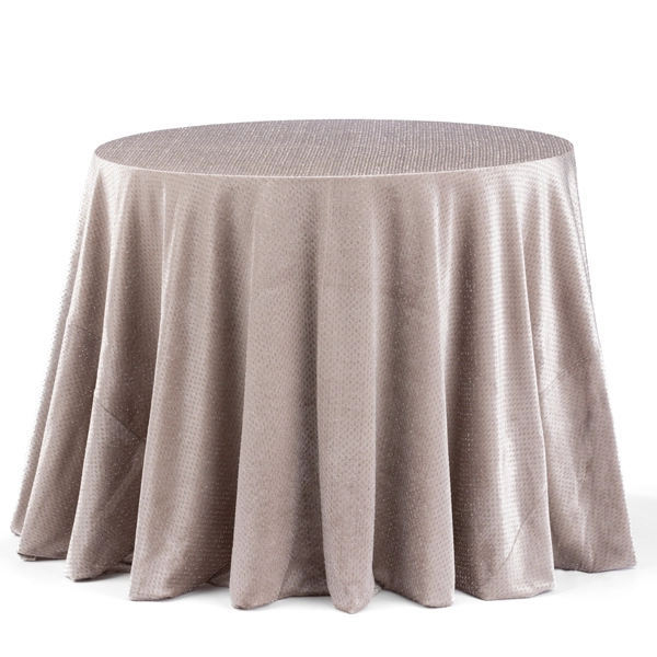 A view of Gemma Ivory tablecloth rental in full size