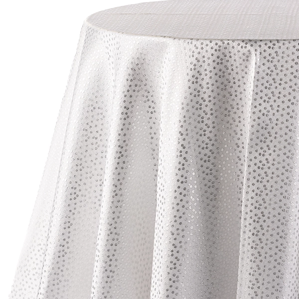 A view from the left on Odyssey silver dotted table linen rental